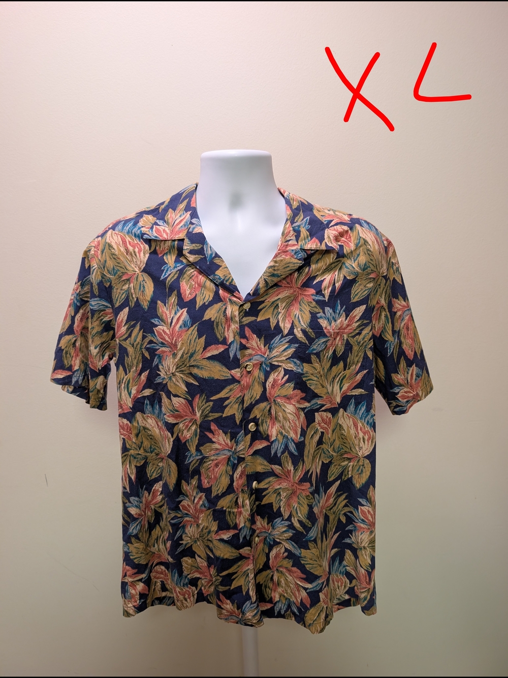 Men's Navy Tropical Print Short-Sleeve Shirt